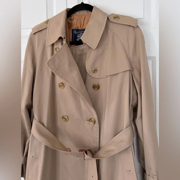 Burberry Vintage Long Kensington Heritage
Trench Coat Women’s size 14 - Picture 2 of 16